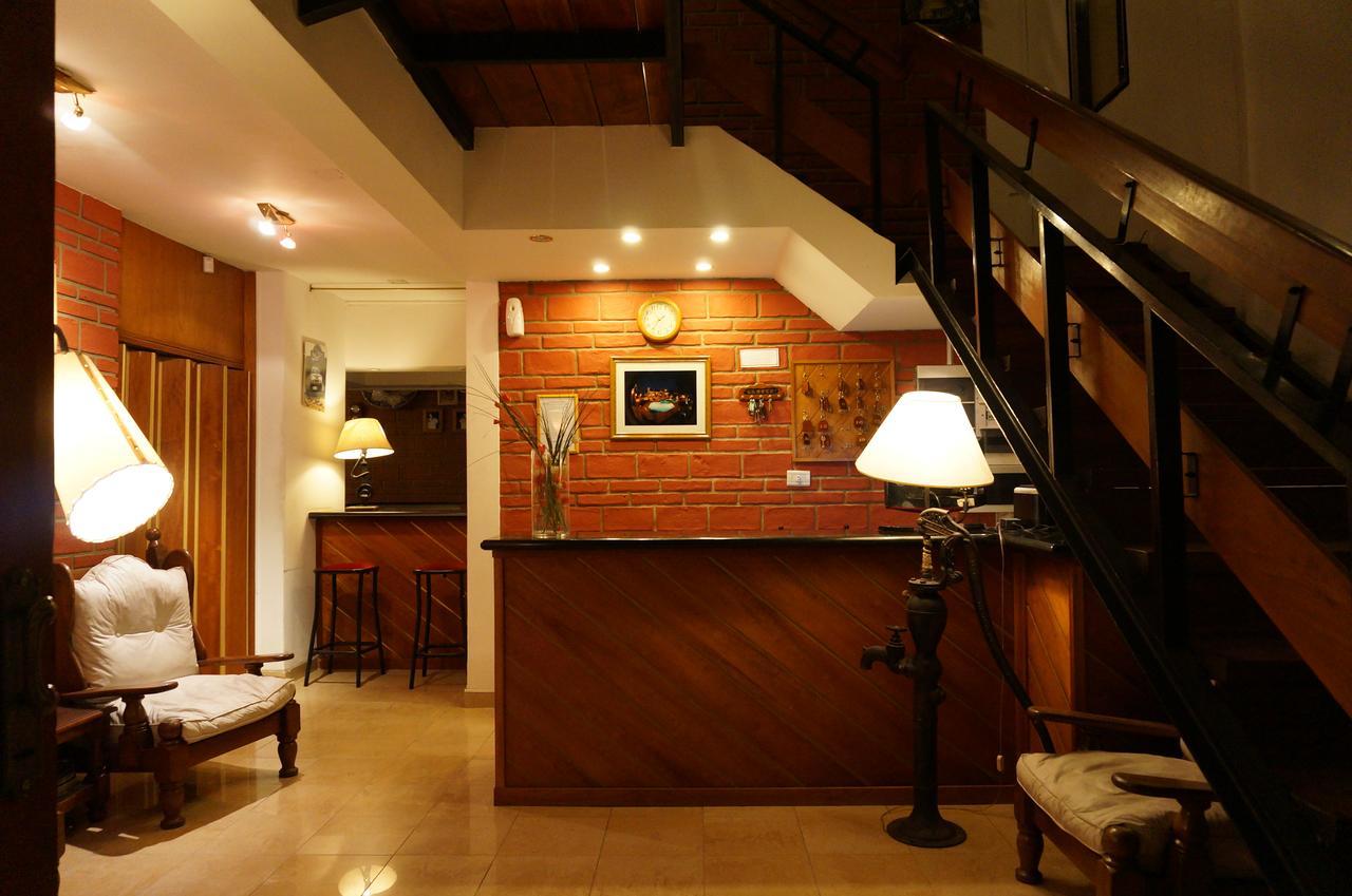 Hotel Carlos Paz 维拉卡洛斯帕兹 外观 照片