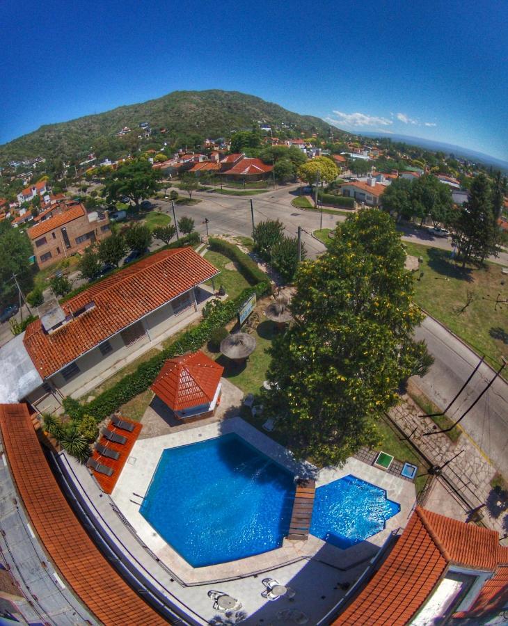 Hotel Carlos Paz 维拉卡洛斯帕兹 外观 照片
