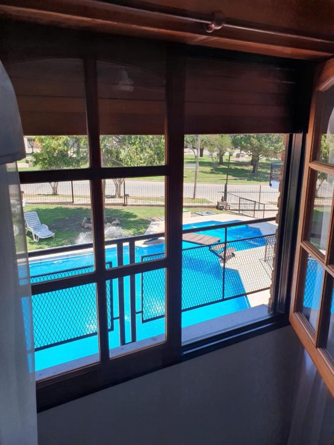 Hotel Carlos Paz 维拉卡洛斯帕兹 外观 照片